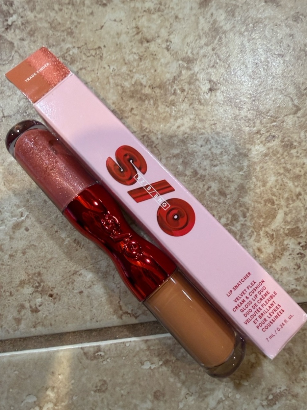 ONE/SIZE Lip Snatcher Velvet Crush Dual Lip Gloss - Pink/Peach